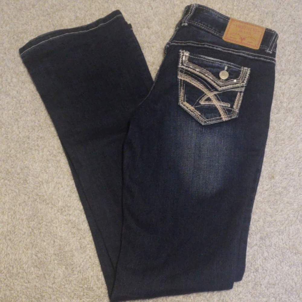 NWOT Amethyst Jeans size 5.